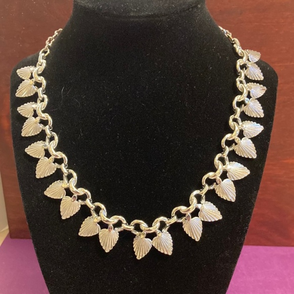 Gorgeous silver tone chrome multi shell necklace